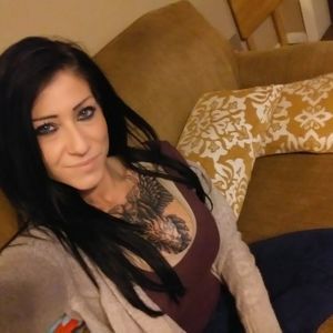 Meet your Posher, Dena